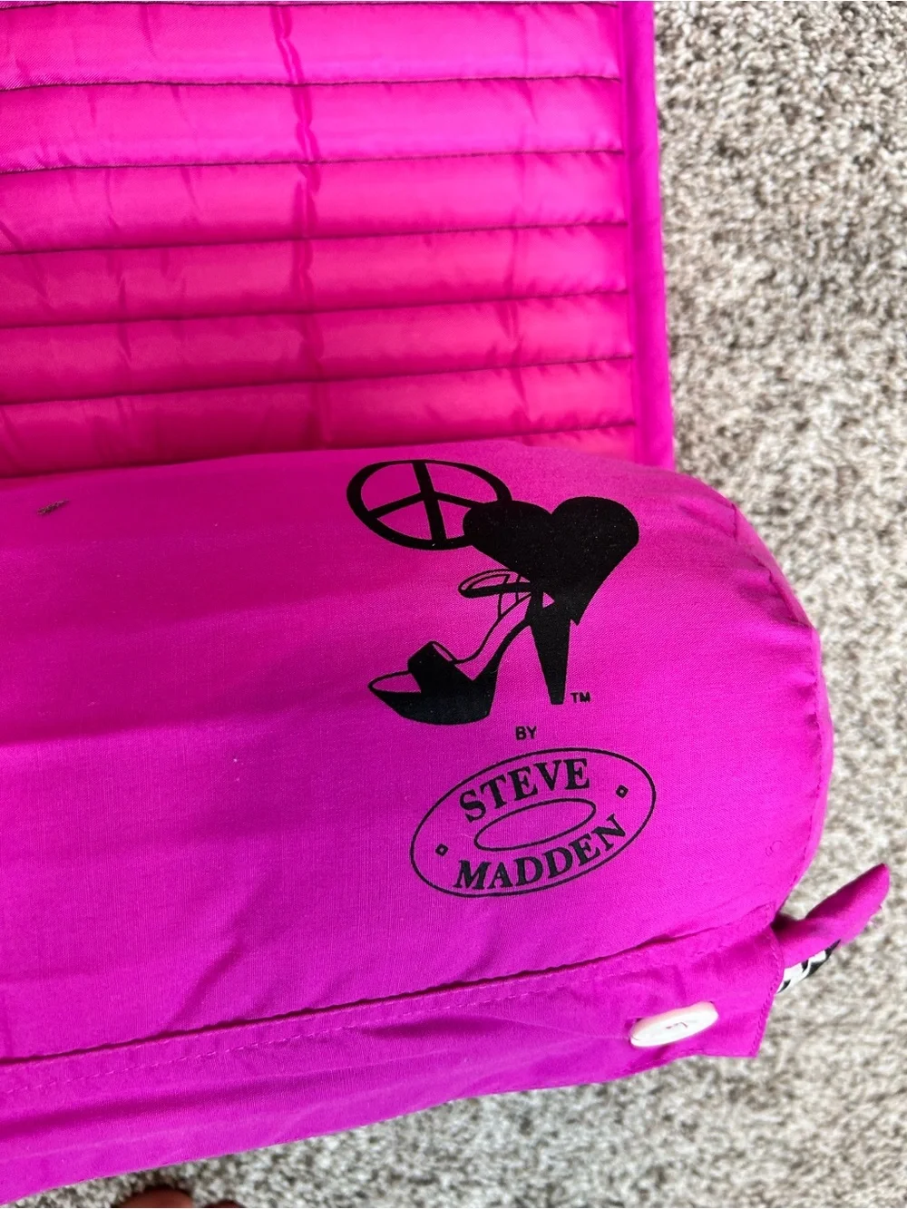 Steve Madden Beach Mat